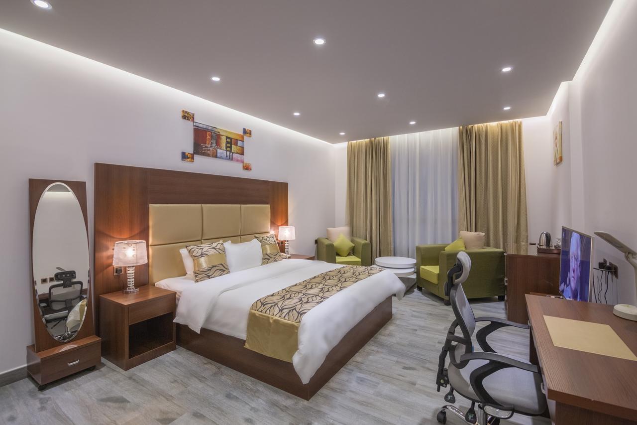 Rosalina Hotel Yanbu Exterior photo